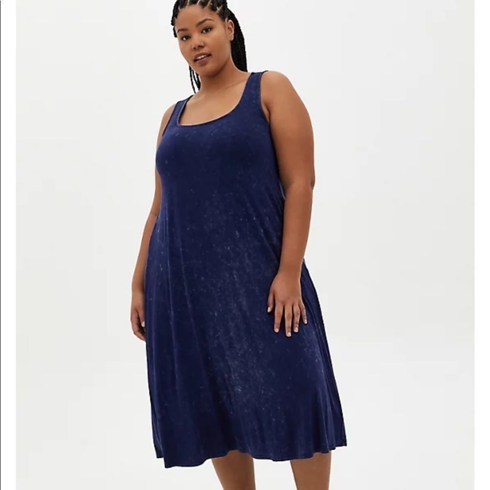 TORRID NAVY WASH SUPER SOFT MIDI DRESS